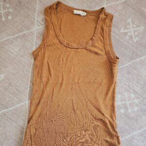 LACAUSA burnt orange scoop neck tank top